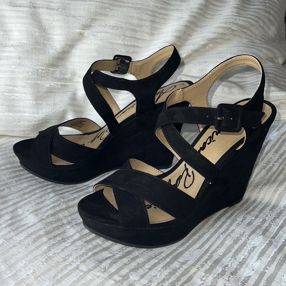 American Rag Women's 'Rachey' Black Suede Wedge Platform Heel Sandals Size 8.5 M - Picture 6 of 13